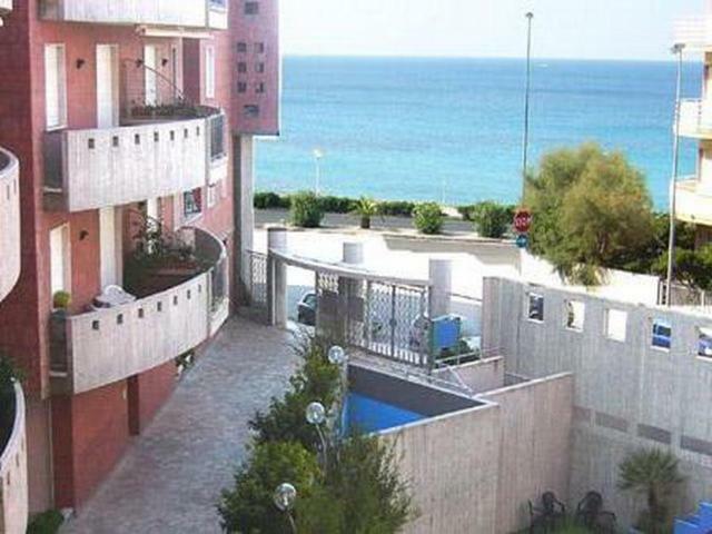 Appartamento Residence Baia Blu Gallipoli Zewnętrze zdjęcie
